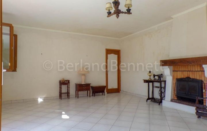 Agence Immobilière Berland Bennett : Maison / Villa | CIVRAY (86400) | 131 m2 | 82 500 € 