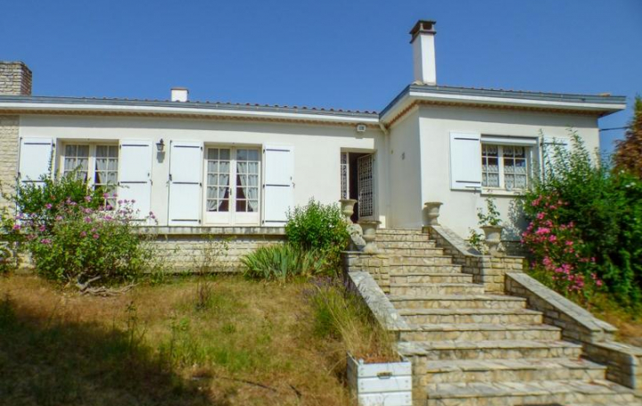 Agence Immobilière Berland Bennett : House | CHEF-BOUTONNE (79110) | 134 m2 | 124 545 € 