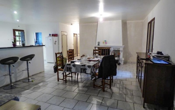 Agence Immobilière Berland Bennett : House | SAUZE-VAUSSAIS (79190) | 123 m2 | 135 000 € 