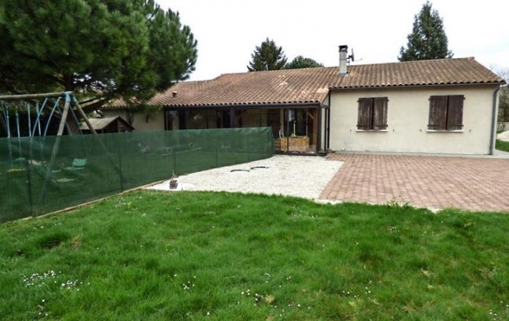 Agence Immobilière Berland Bennett : Maison / Villa | SAUZE-VAUSSAIS (79190) | 123 m2 | 135 000 € 