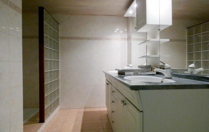 Agence Immobilière Berland Bennett : Maison / Villa | LEZAY (79120) | 150 m2 | 134 500 € 