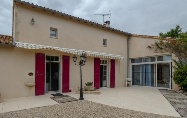 Agence Immobilière Berland Bennett : Maison / Villa | CHEF-BOUTONNE (79110) | 214 m2 | 212 400 € 