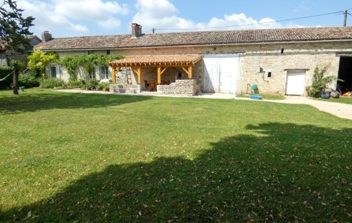 Agence Immobilière Berland Bennett : Maison / Villa | CHAUNAY (86510) | 155 m2 | 190 993 € 