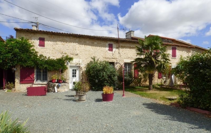  Agence Immobilière Berland Bennett Maison / Villa | CHEF-BOUTONNE (79110) | 201 m2 | 202 700 € 