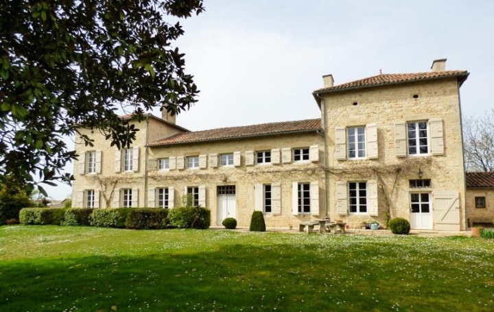 Agence Immobilière Berland Bennett : House | SAUZE-VAUSSAIS (79190) | 512 m2 | 840 000 € 