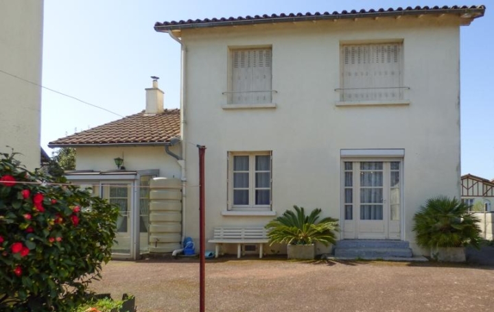 Agence Immobilière Berland Bennett : House | SAUZE-VAUSSAIS (79190) | 107 m2 | 88 000 € 