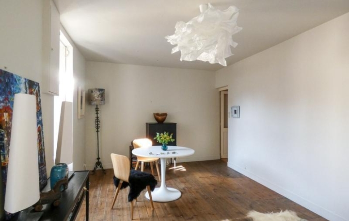 Agence Immobilière Berland Bennett : Maison / Villa | CHEF-BOUTONNE (79110) | 80 m2 | 88 000 € 