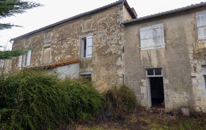 Agence Immobilière Berland Bennett : Maison / Villa | SAUZE-VAUSSAIS (79190) | 205 m2 | 109 000 € 