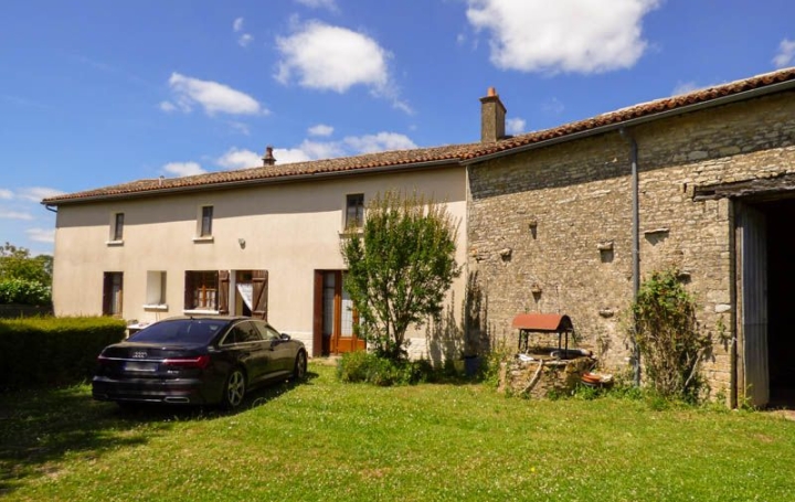  Agence Immobilière Berland Bennett Maison / Villa | SAUZE-VAUSSAIS (79190) | 120 m2 | 109 000 € 