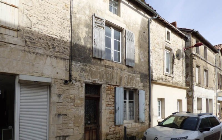  Agence Immobilière Berland Bennett Maison / Villa | SAUZE-VAUSSAIS (79190) | 101 m2 | 49 950 € 