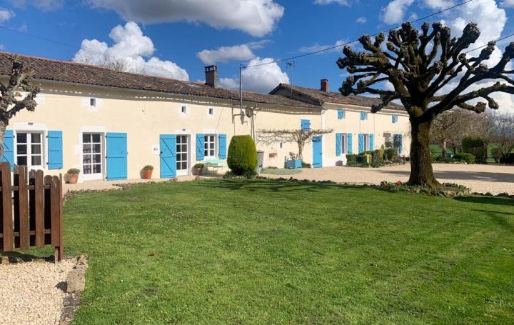  Agence Immobilière Berland Bennett Maison / Villa | SAUZE-VAUSSAIS (79190) | 303 m2 | 379 800 € 