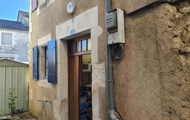  Agence Immobilière Berland Bennett Maison / Villa | SAUZE-VAUSSAIS (79190) | 45 m2 | 39 950 € 